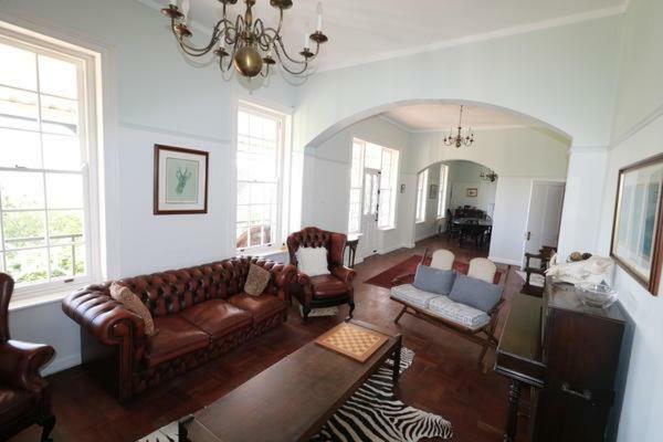 Hotel Cumberland House à Port Alfred Extérieur photo